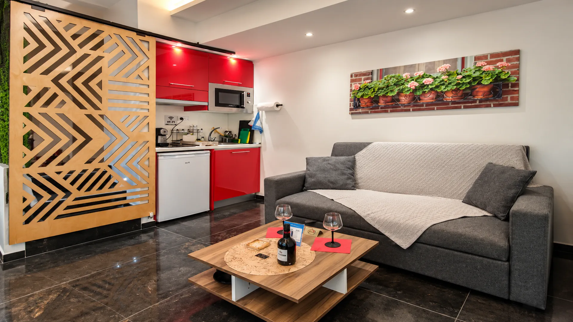 Theasis 4 kitchenette